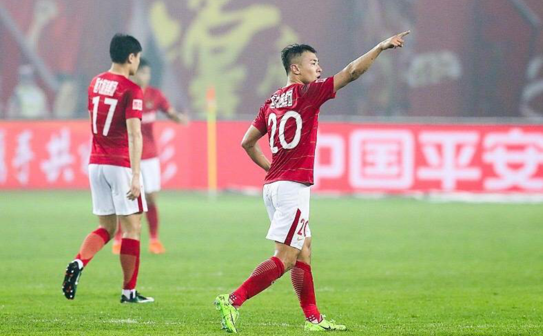 DB电竞直播平台入口-包含中超转播权新协议:观赛群体扩大,收视率大增的词条