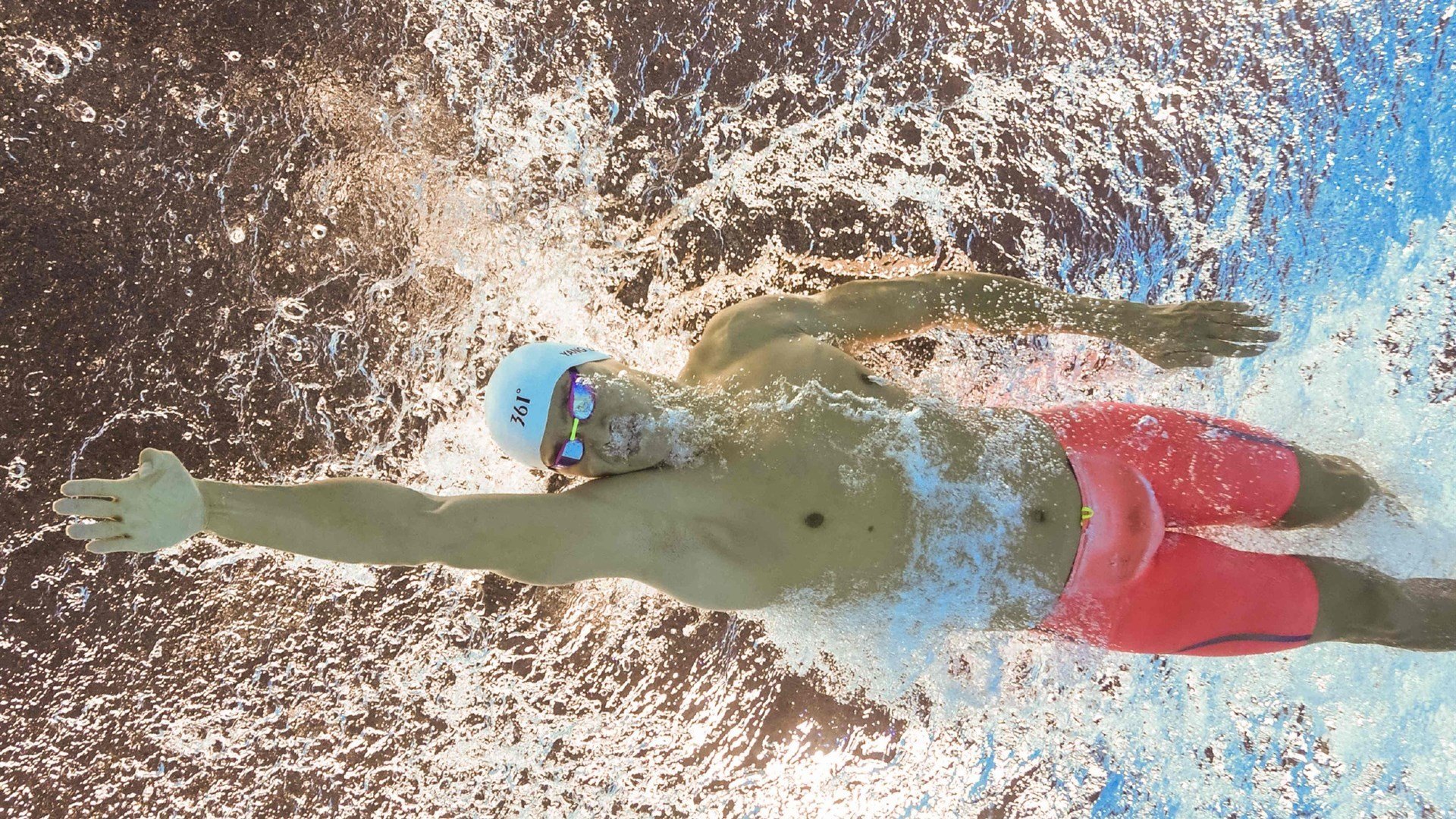 阿什拉夫单骑破局，南非友谊赛见证摩洛哥飞翼的统治级表演