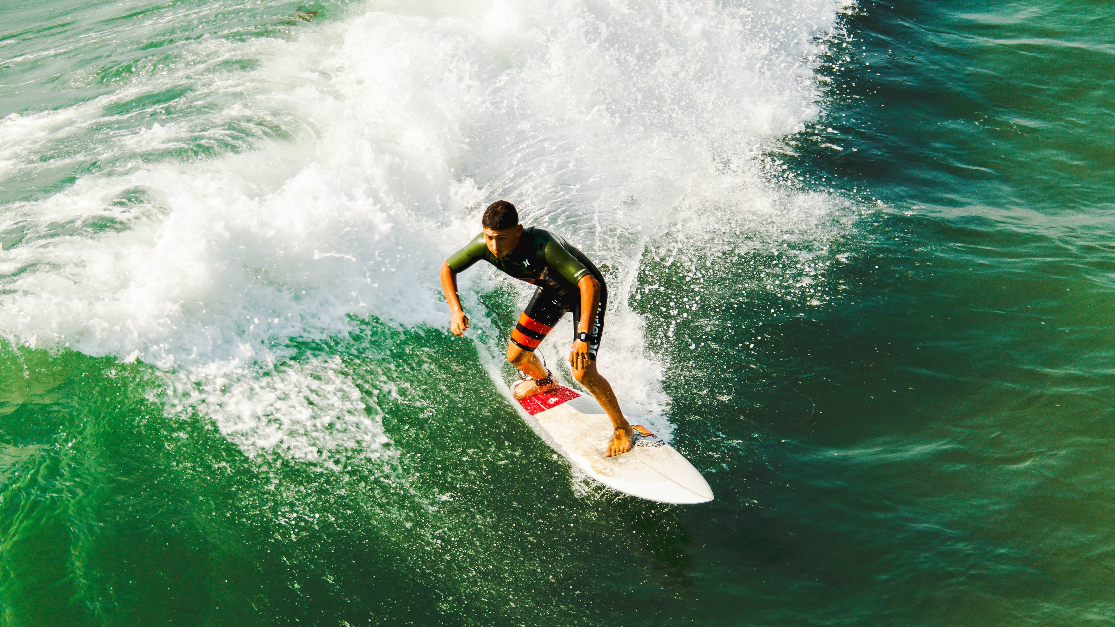 森林狼火力压制辽宁队？一场跨越体育次元的英超争冠启示录
