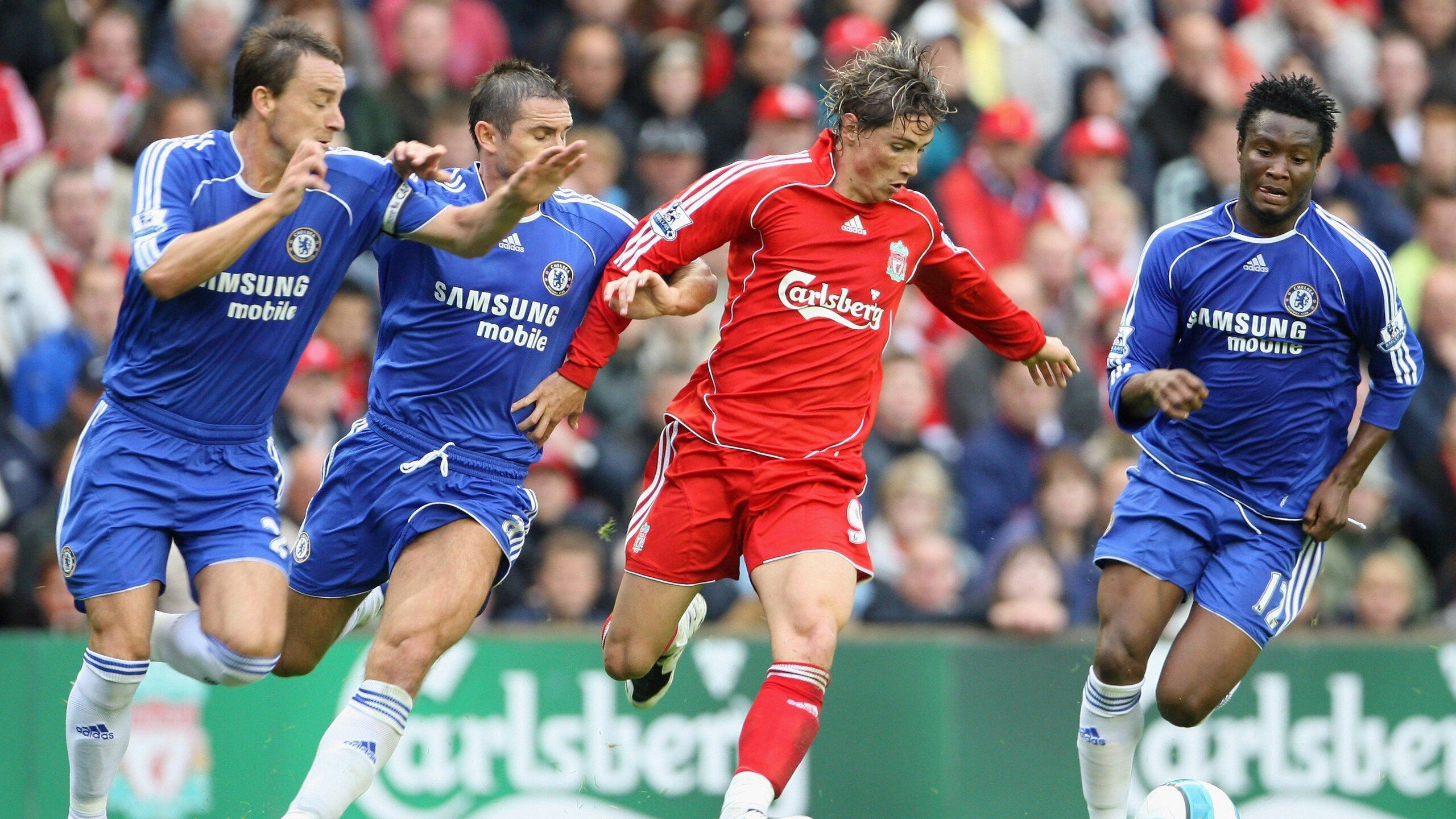 诺里斯点燃赛场！迈凯伦惊天逆转，打破梅赛德斯银箭神话